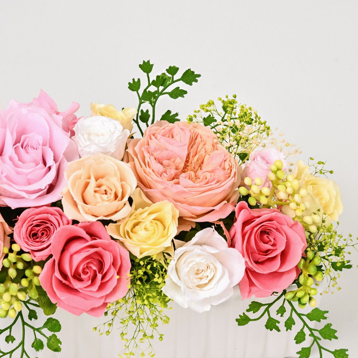 高級感あふれるエレガントローズ プリザーブドフラワー [375]